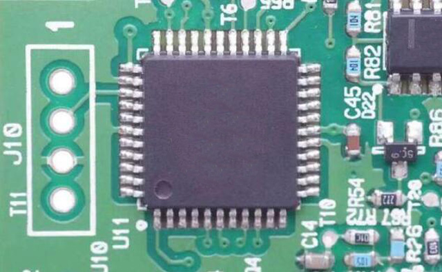 明佳達電子供應 [Infineon] GaN 晶體管、D 類音頻放大器 IC、系統(tǒng)基礎芯片 (SBC)、無線充電 IC