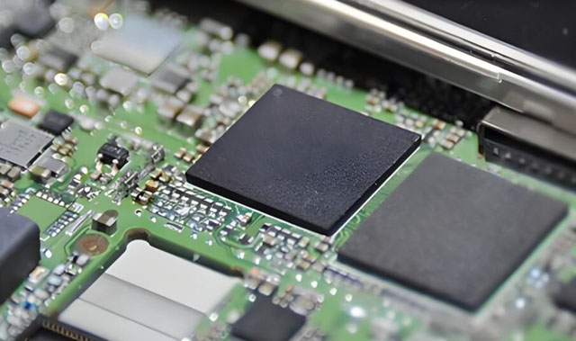 長期收購 [ST] 器件：收購高性能 MCU、無線微控制器、汽車 MCU
